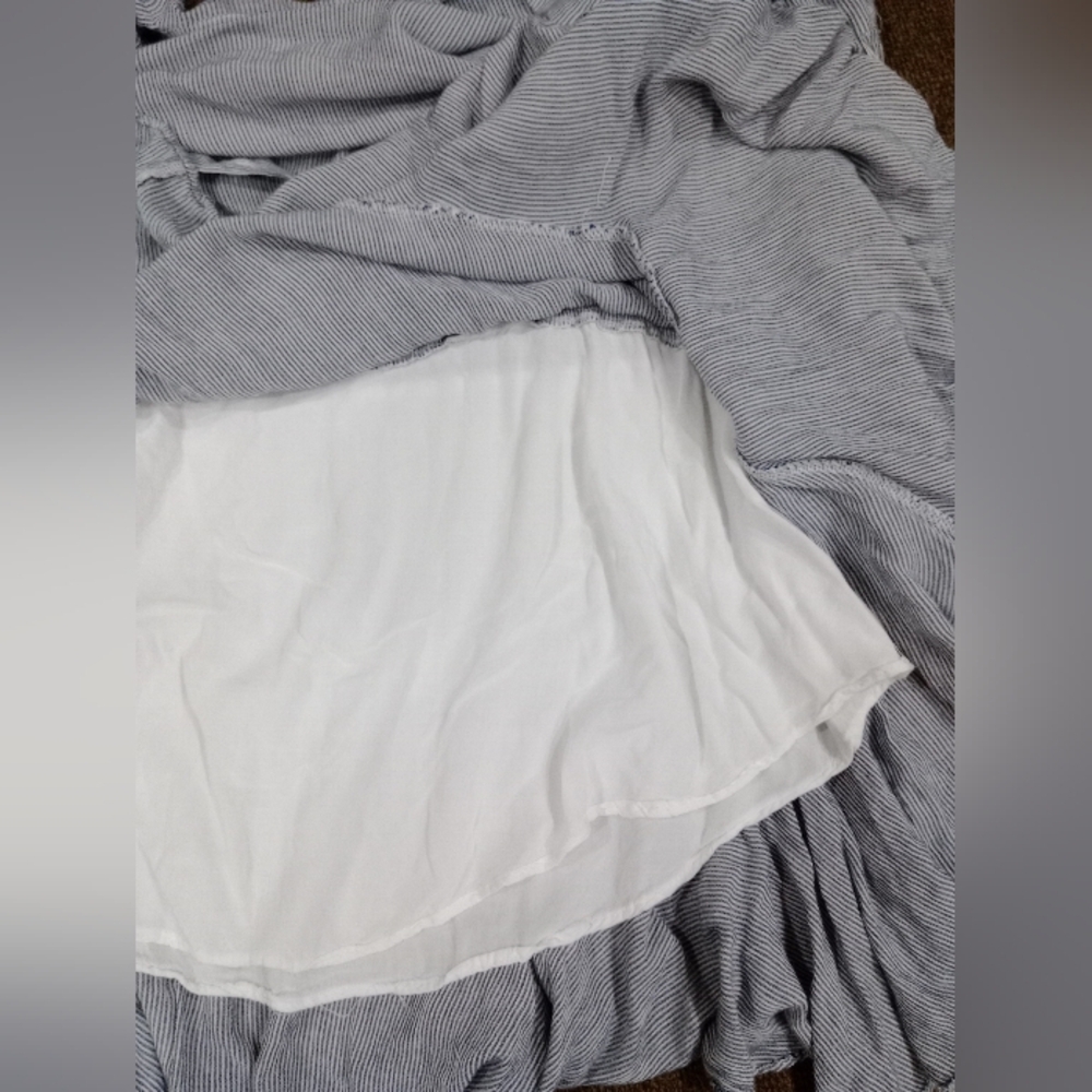 H&M Striped Button-Up Dress - Picture 15 of 15